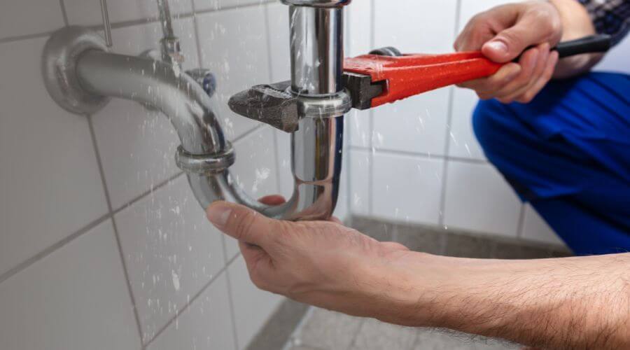 Expert burst pipe repair services in Roebling, NJ